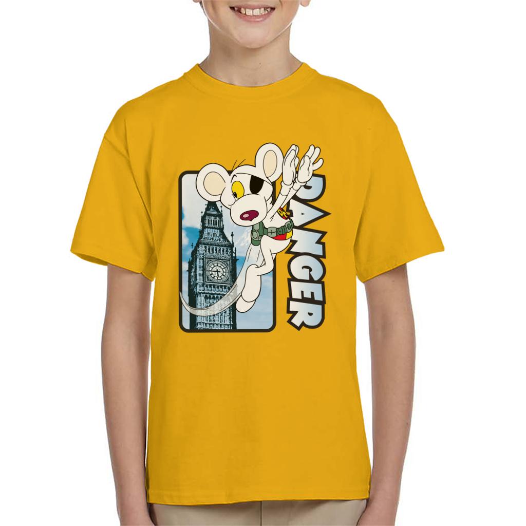 Danger Mouse Flying Past Big Ben Kid's T-Shirt product image 4