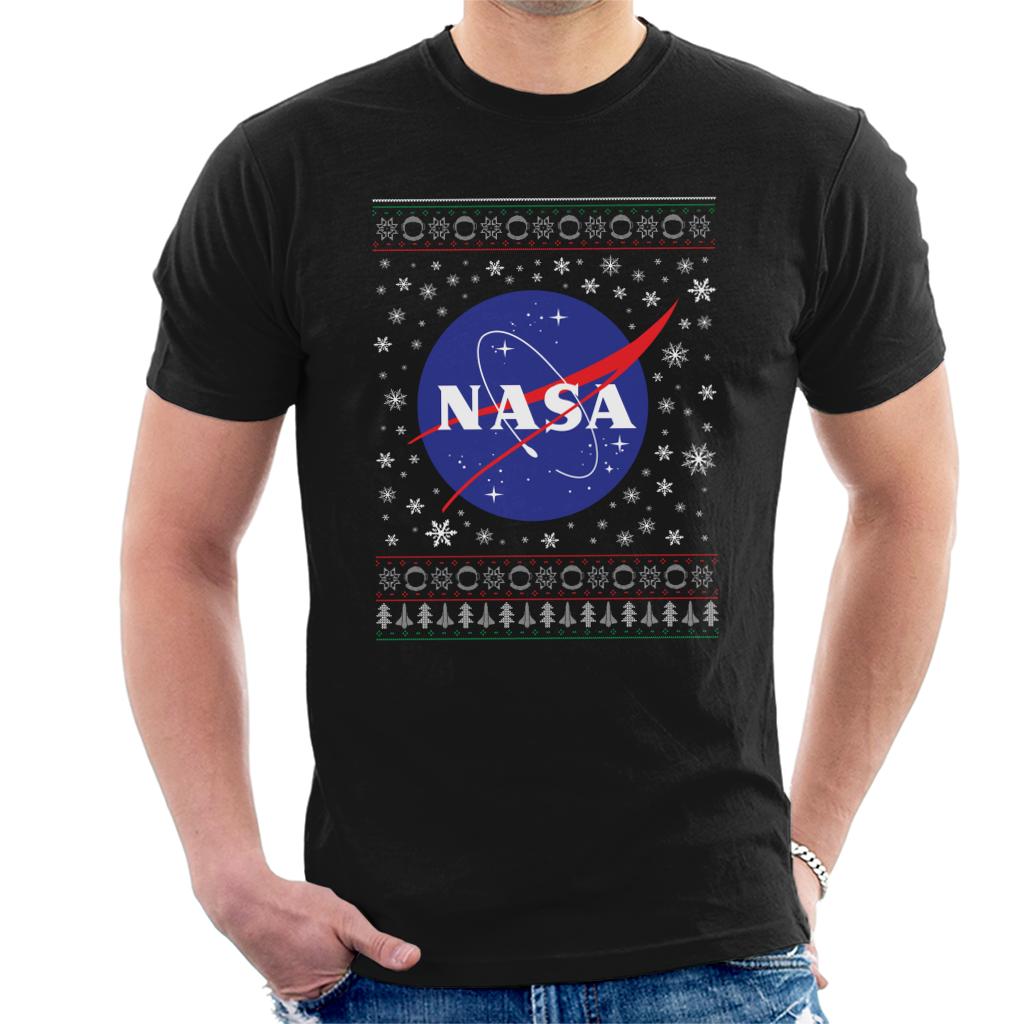 The NASA Classic Insignia Christmas Knit Pattern Men's product image 1