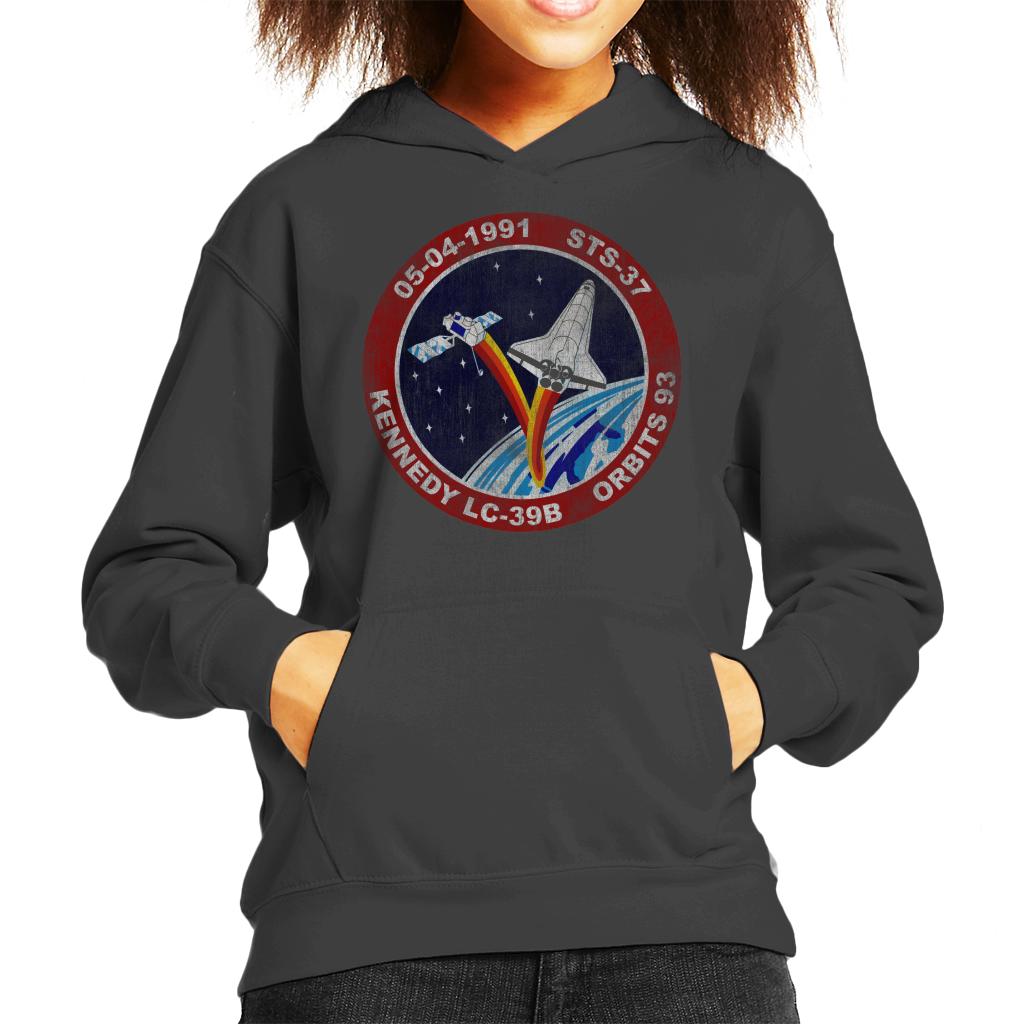 NASA STS 37 Atlantis Mission Badge Distressed Kids Hooded product image 4