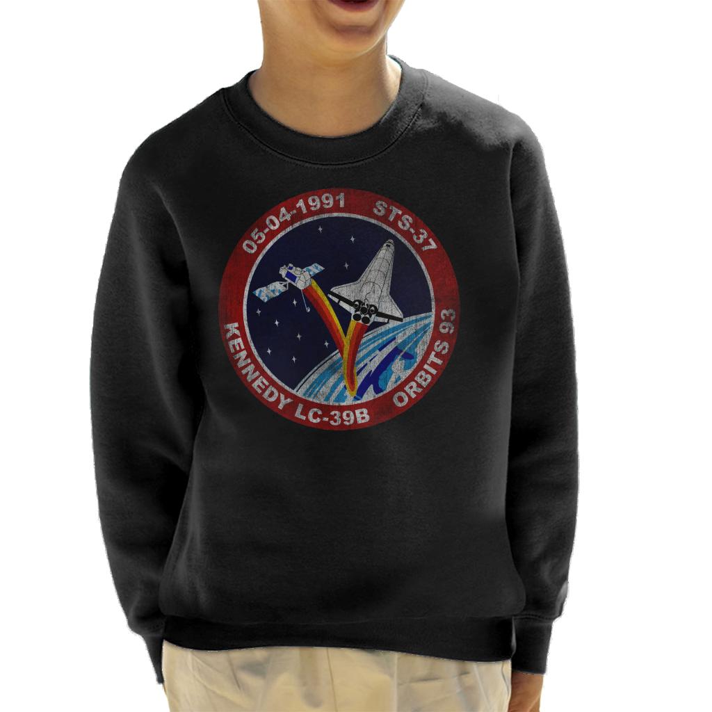 NASA STS 37 Atlantis Mission Badge Distressed Kids product image 1