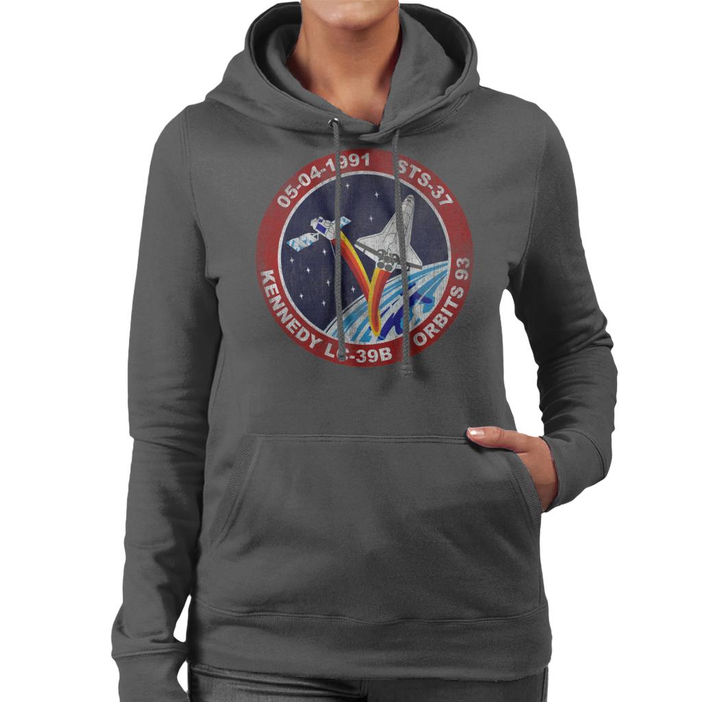 NASA STS 37 Atlantis Mission Badge Distressed Women's product image 4