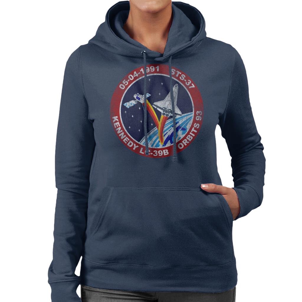 NASA STS 37 Atlantis Mission Badge Distressed Women's product image 6