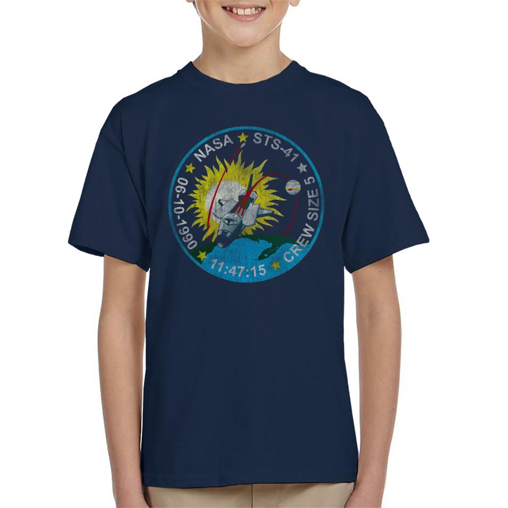 NASA STS 41 Discovery Mission Badge Distressed Kids T-Shirt product image 6