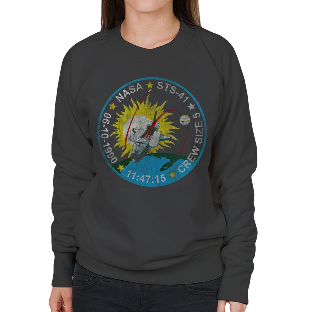 NASA STS 41 Discovery Mission Badge Distressed Women's product image 4