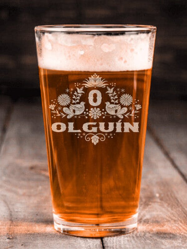 Hispanic Monogram : Pint Glasses - Engraved