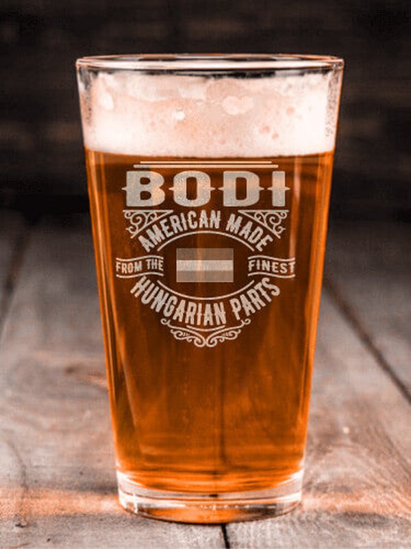 Hungarian Parts : Pint Glasses - Engraved