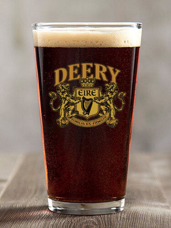 Irish Crest : Pint Glasses - Color Printed