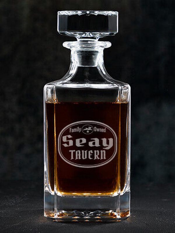 Irish Tavern : Whiskey Decanter - Engraved