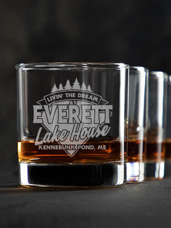Livin' The Dream Lake House : Rocks Glasses - Engraved