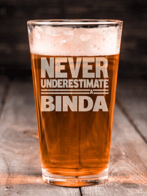 Never Underestimate Italian : Pint Glasses - Engraved