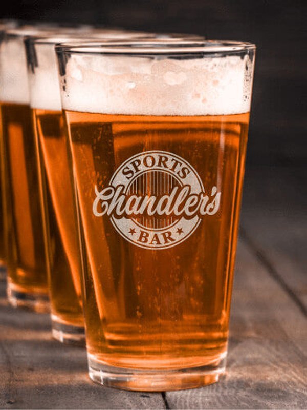 Sports Bar : Pint Glasses - Engraved