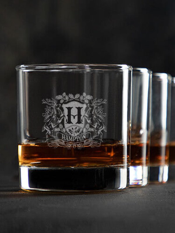 Stag Coat Of Arms : Rocks Glasses - Engraved product image 1