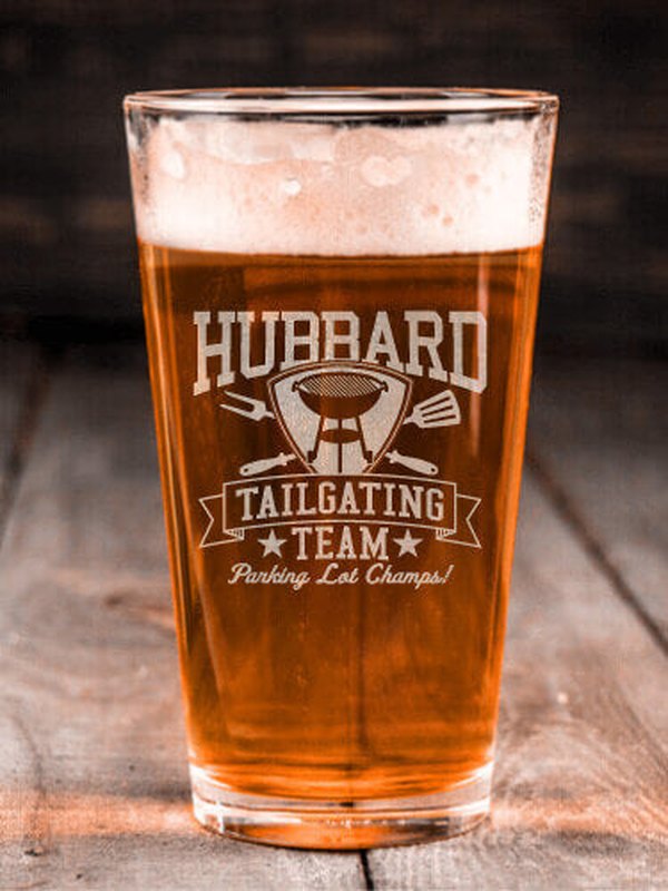 Tailgating Team : Pint Glasses - Engraved