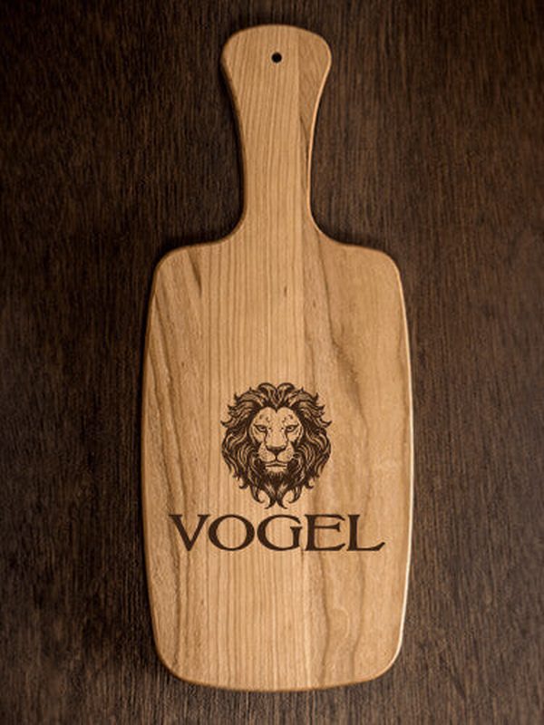 Lion : Cheese Boards - Engraved