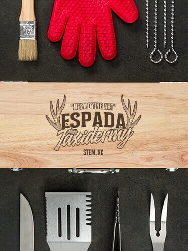 Taxidermy : 10 Piece BBQ Set