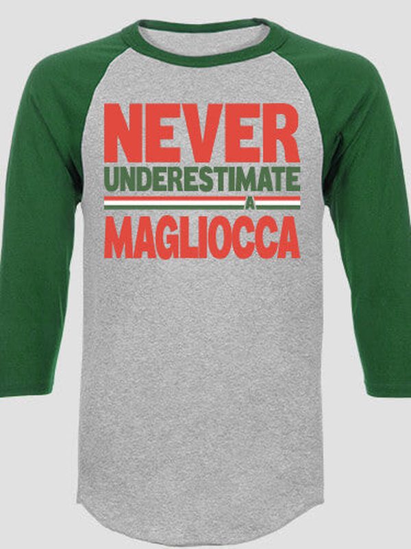 Never Underestimate Italian : Printed Raglan Shirts